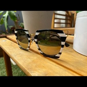Women sunglasses stripe print